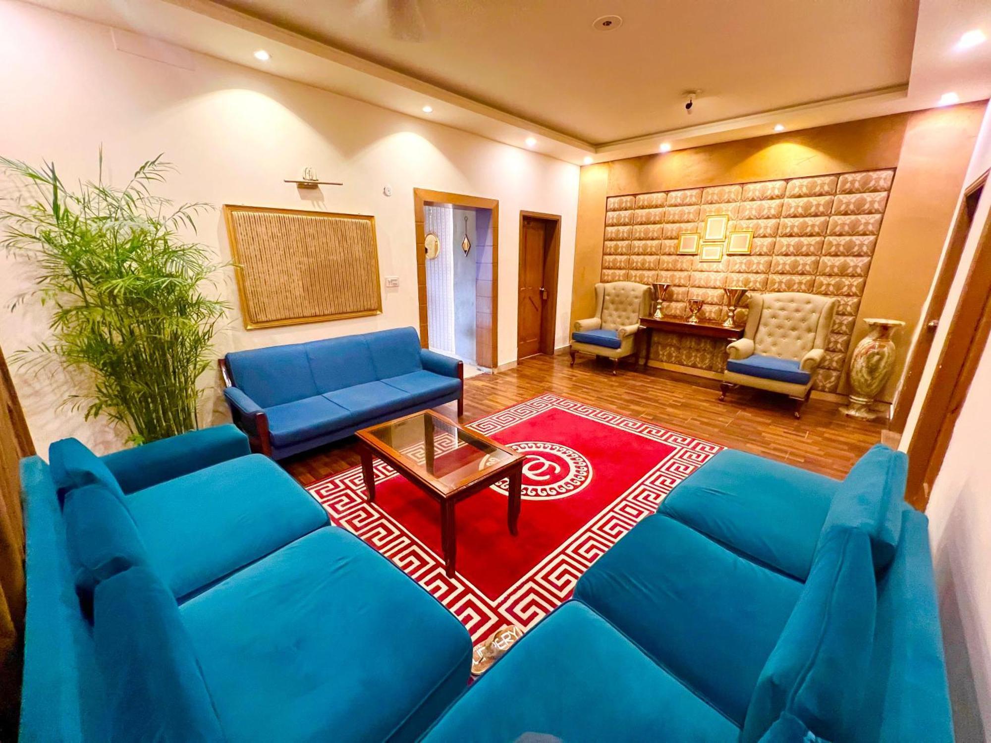 Shelton Guest House Islamabad Exterior foto