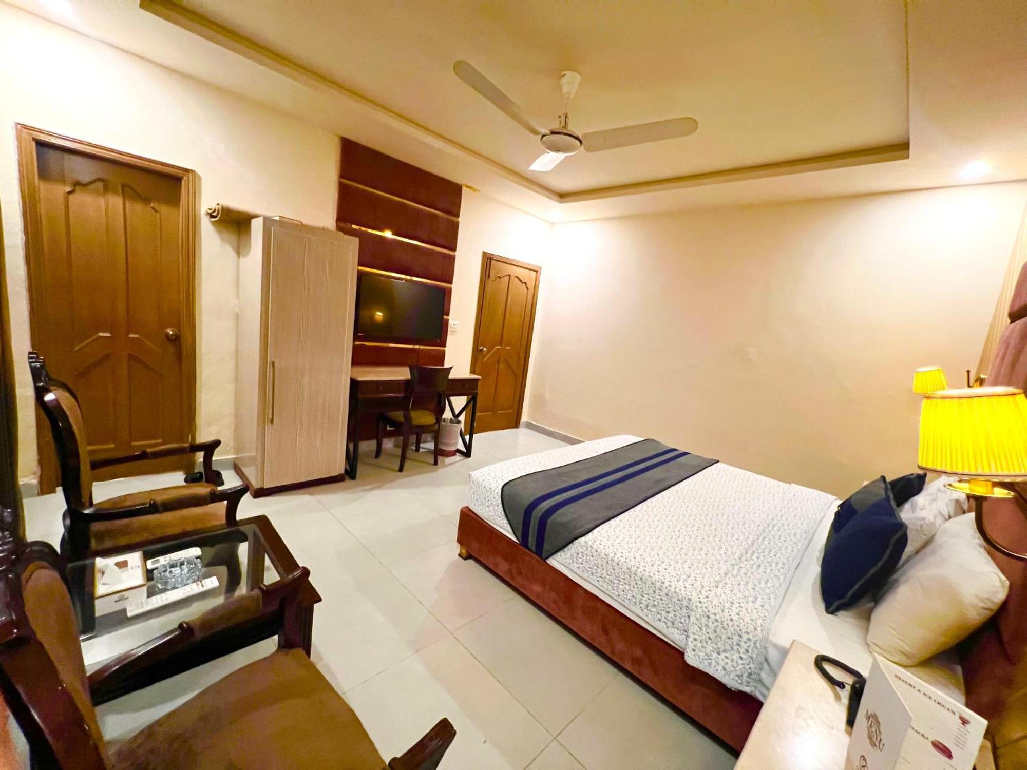 Shelton Guest House Islamabad Exterior foto