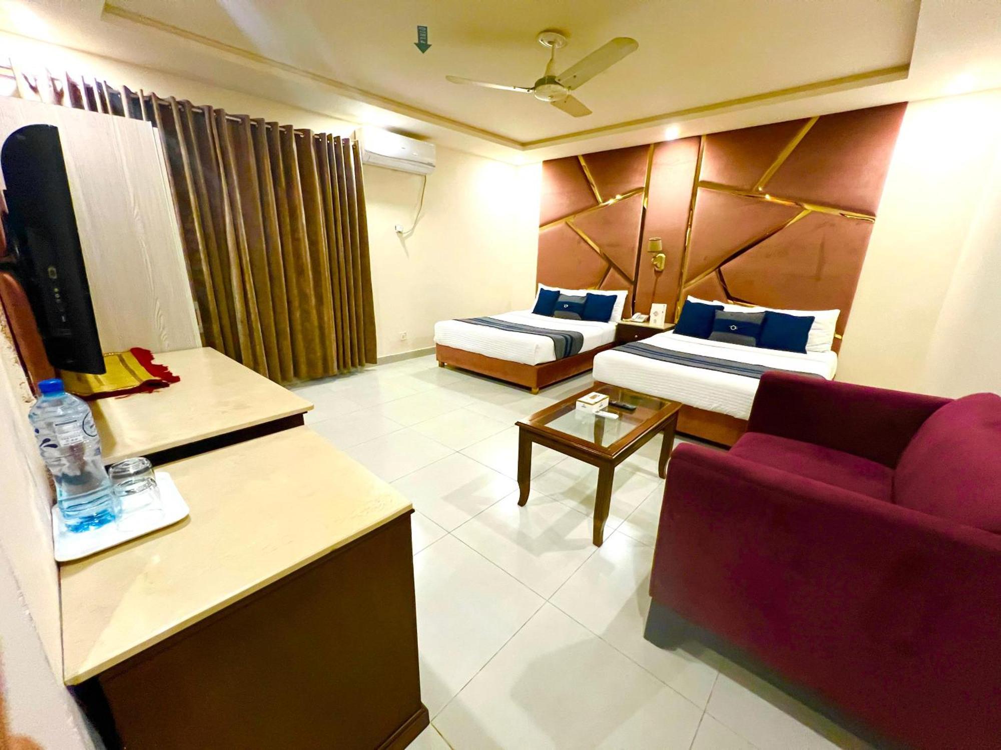 Shelton Guest House Islamabad Exterior foto